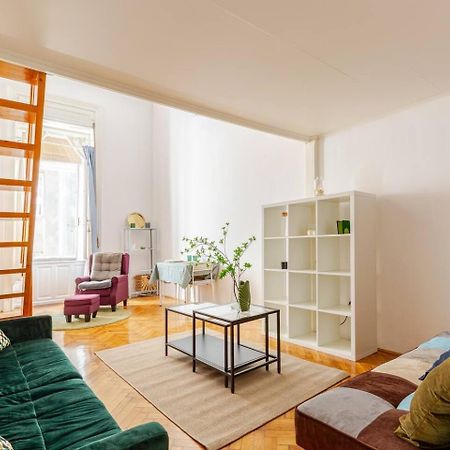 Vibrant Center Apartment Budapest Exterior photo