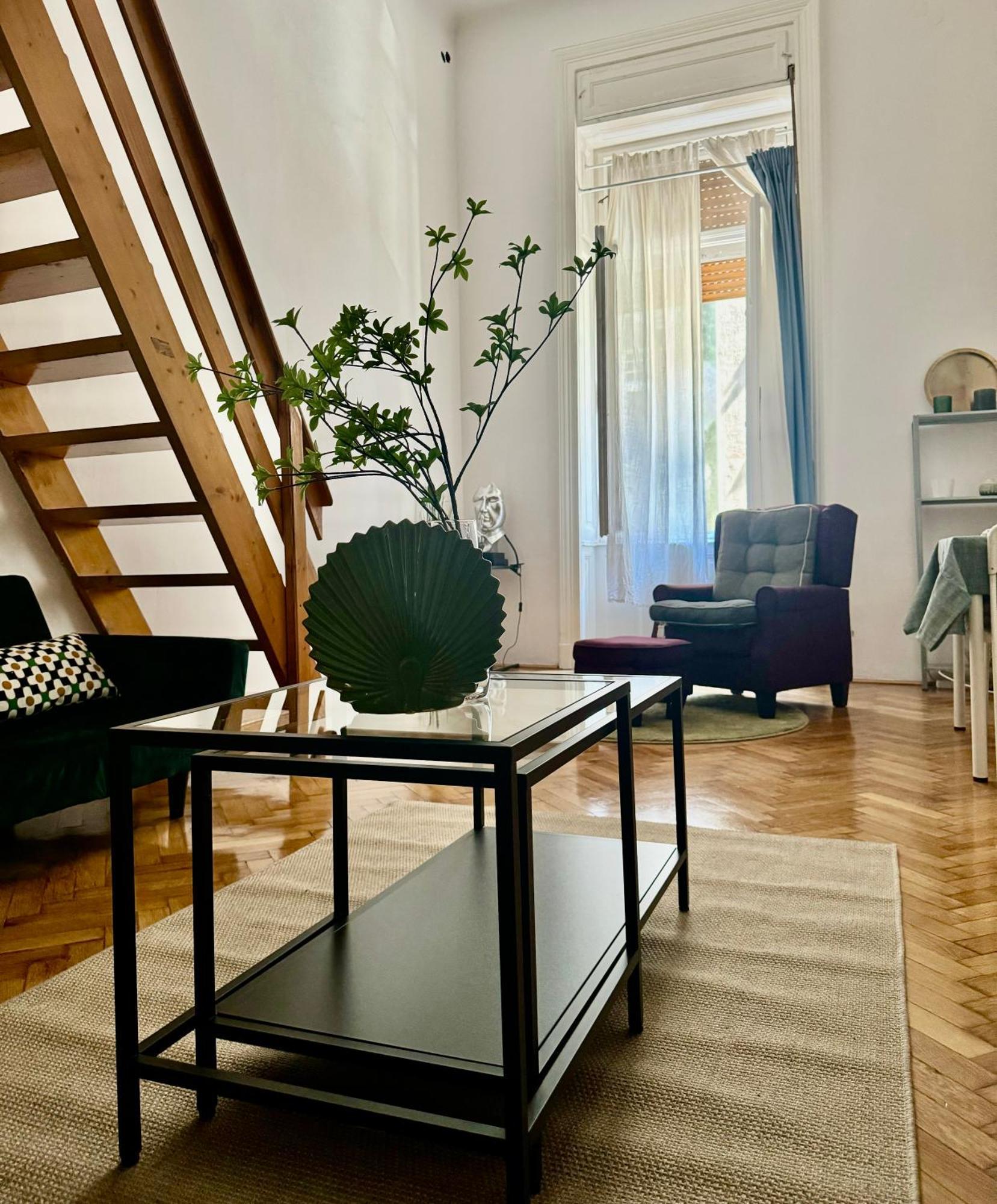 Vibrant Center Apartment Budapest Exterior photo