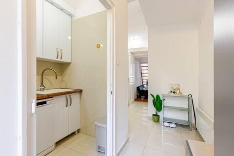 Vibrant Center Apartment Budapest Exterior photo